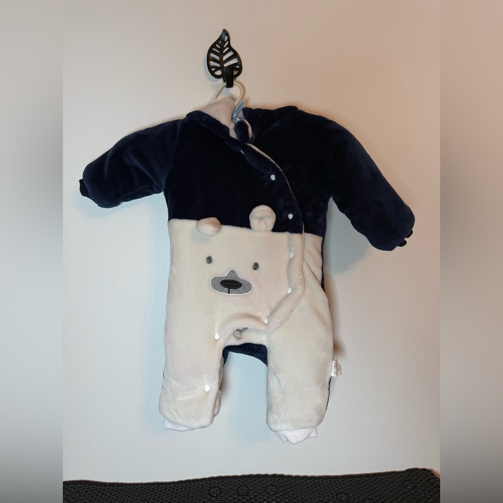 Cozy Bear Kids One Piece - Navy and Cream 3-6 months‎